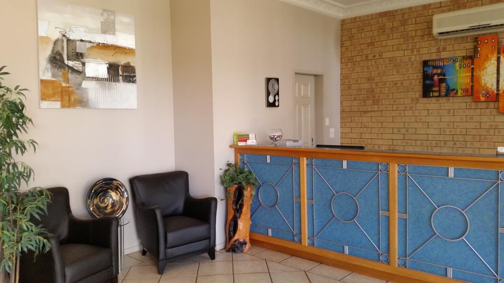 Mulga Country Motor Inn Charleville Dış mekan fotoğraf