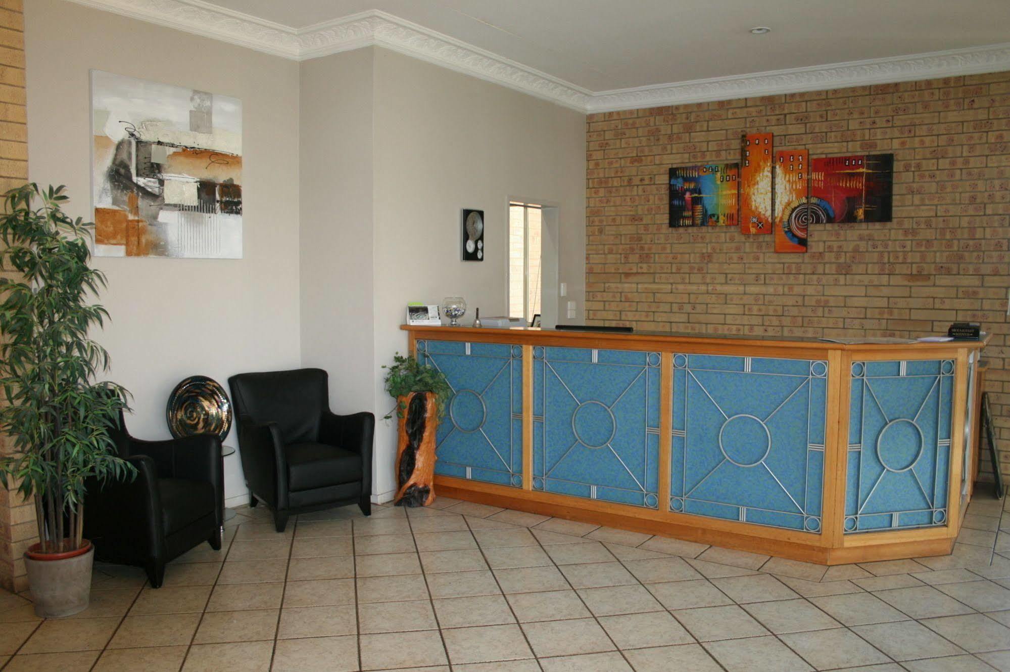 Mulga Country Motor Inn Charleville Dış mekan fotoğraf
